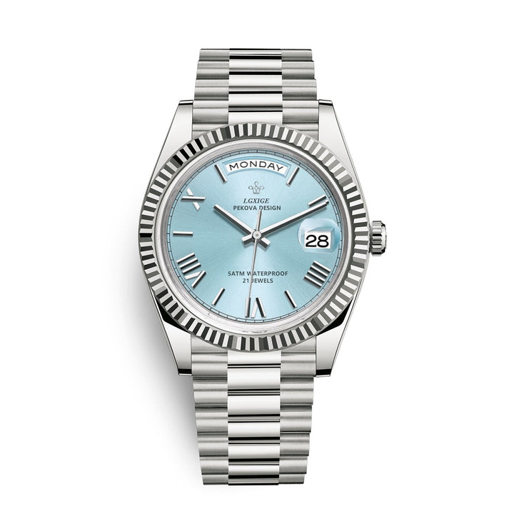 Duidelijk zicht op de dag- en datumfunctie van het Solan automatisch herenhorloge, precisie in detail.