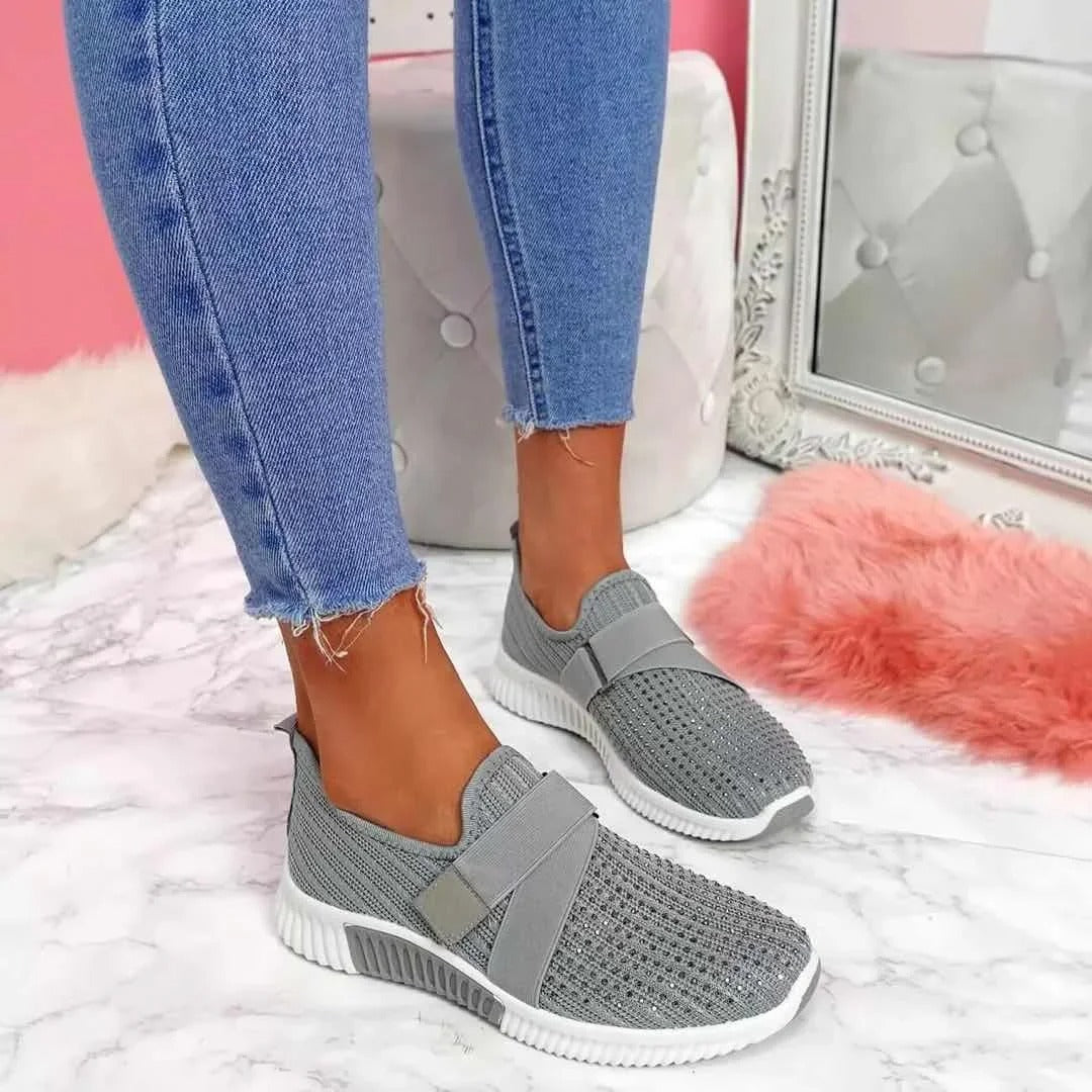 Comfortabele platte dames T-strap schoenen, ideaal voor dagelijkse mode. Perfecte lente/herfst casual schoenen.