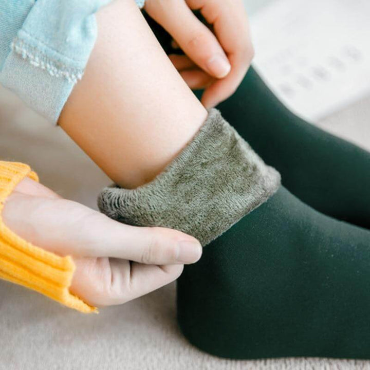Dames fluwelen winter thermische sokken, ultiem warm en comfortabel voor koude dagen.