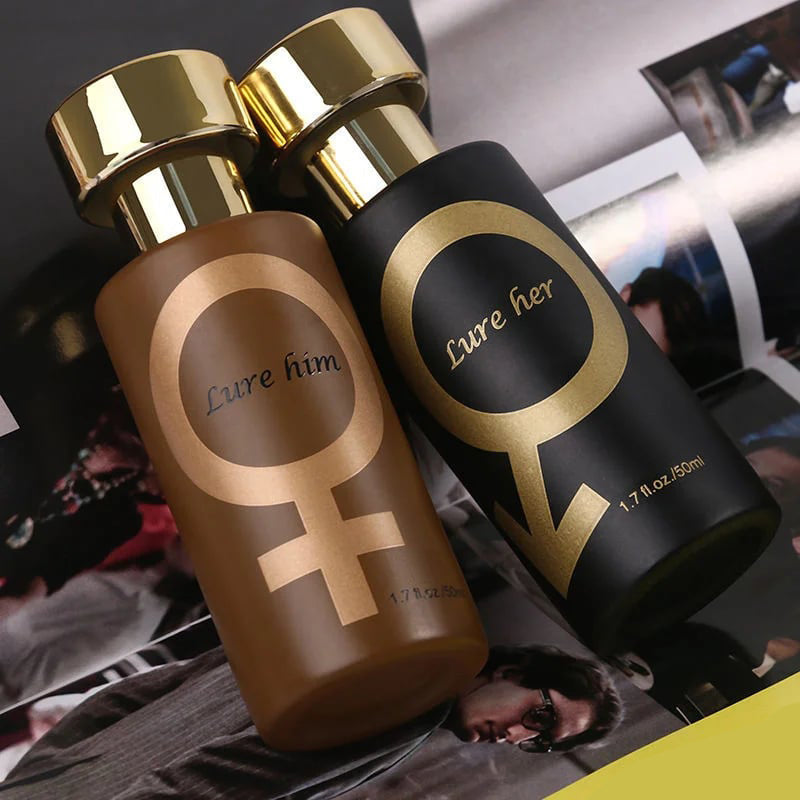 Duidelijke frontale weergave van de luxe unisex parfumfles, met de merknaam en een belofte van sensuele geur.