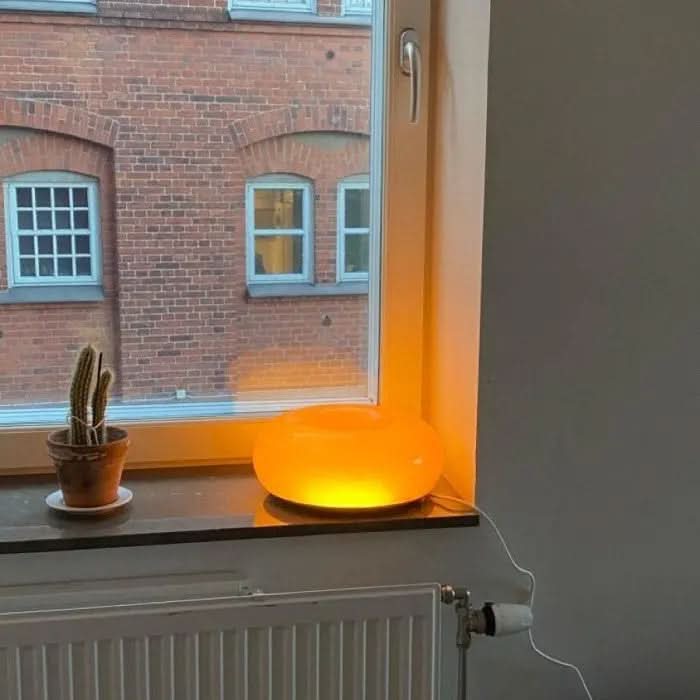 Dimbare donut tafellamp met intuïtieve touch-dimmer, moderne LED technologie voor perfecte binnenverlichting.