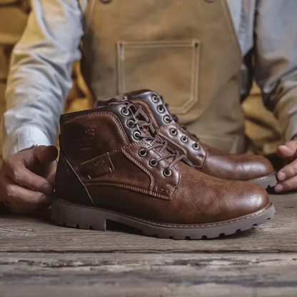 "Vintage leren herenlaarzen, robuust ontwerp, hoogwaardig leer, stevige zolen, bruin, perfecte pasvorm, stijlvolle uitstralin