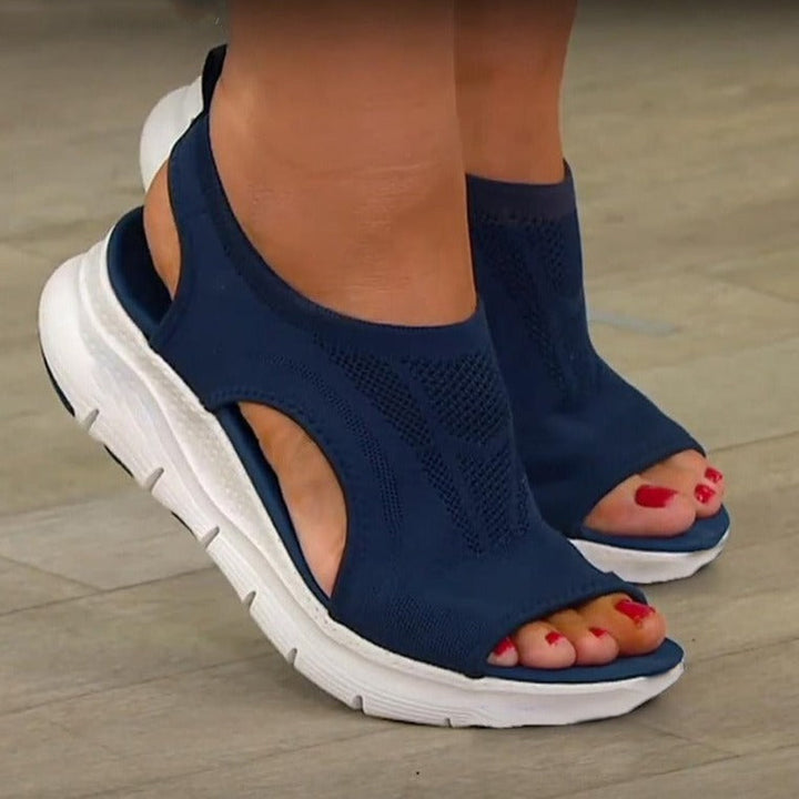 Dames orthopedische sandalen NiceFeet. Bieden optimaal comfort, voetondersteuning en zijn ideaal voor dagelijks gebruik.
