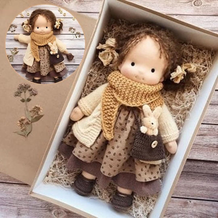 Kindvriendelijke Waldorf stoffenpop (30 cm) handgemaakt, stimuleert fantasie en educatief rollenspel.