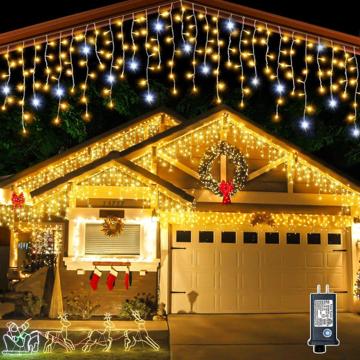 Sfeervol LED buitenverlichting gordijn, perfect voor tuindecoratie en gezellige feestverlichting op je terras.