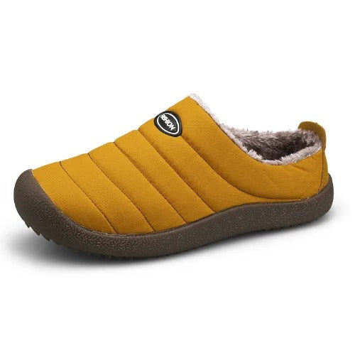 Gevoerde huis pantoffels voor heren, stijlvol design, heerlijk warm en behaaglijk.