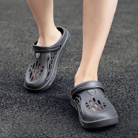 Stijlvolle waterdichte damessandalen; comfortabel voor zomer, strand en lichte buitenactiviteiten.