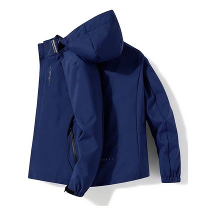 "Waterdichte lichtgewicht outdoor windbreaker heren, polyester met capuchon, ritsen en zakken, ideaal voor avonturen."