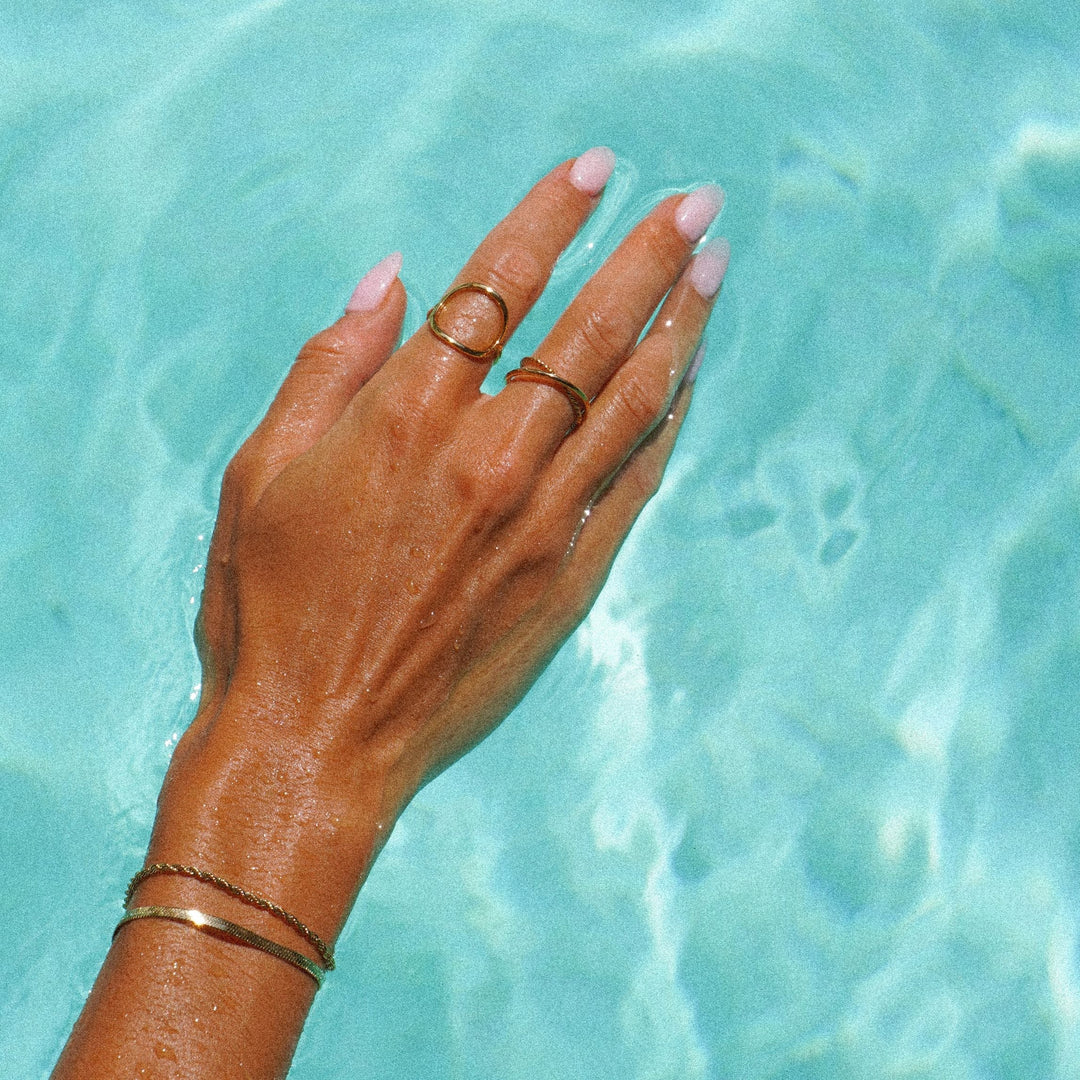 Stijlvolle ovale ring Noa in goud, een tijdloos dames sieraad.