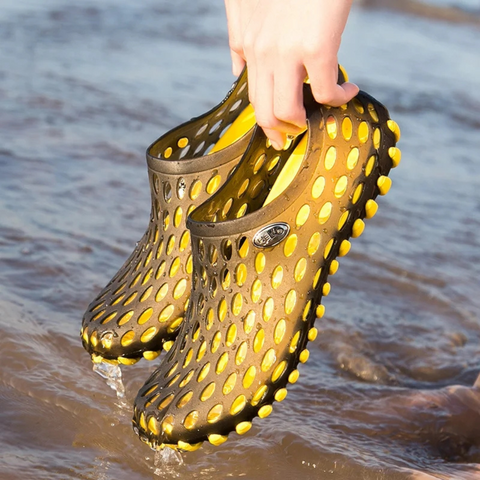 Uniseks watersandalen (aqua shoes) met ademend ontwerp. Comfortabel voor strand, zwemmen en sneldrogende buitensporten.