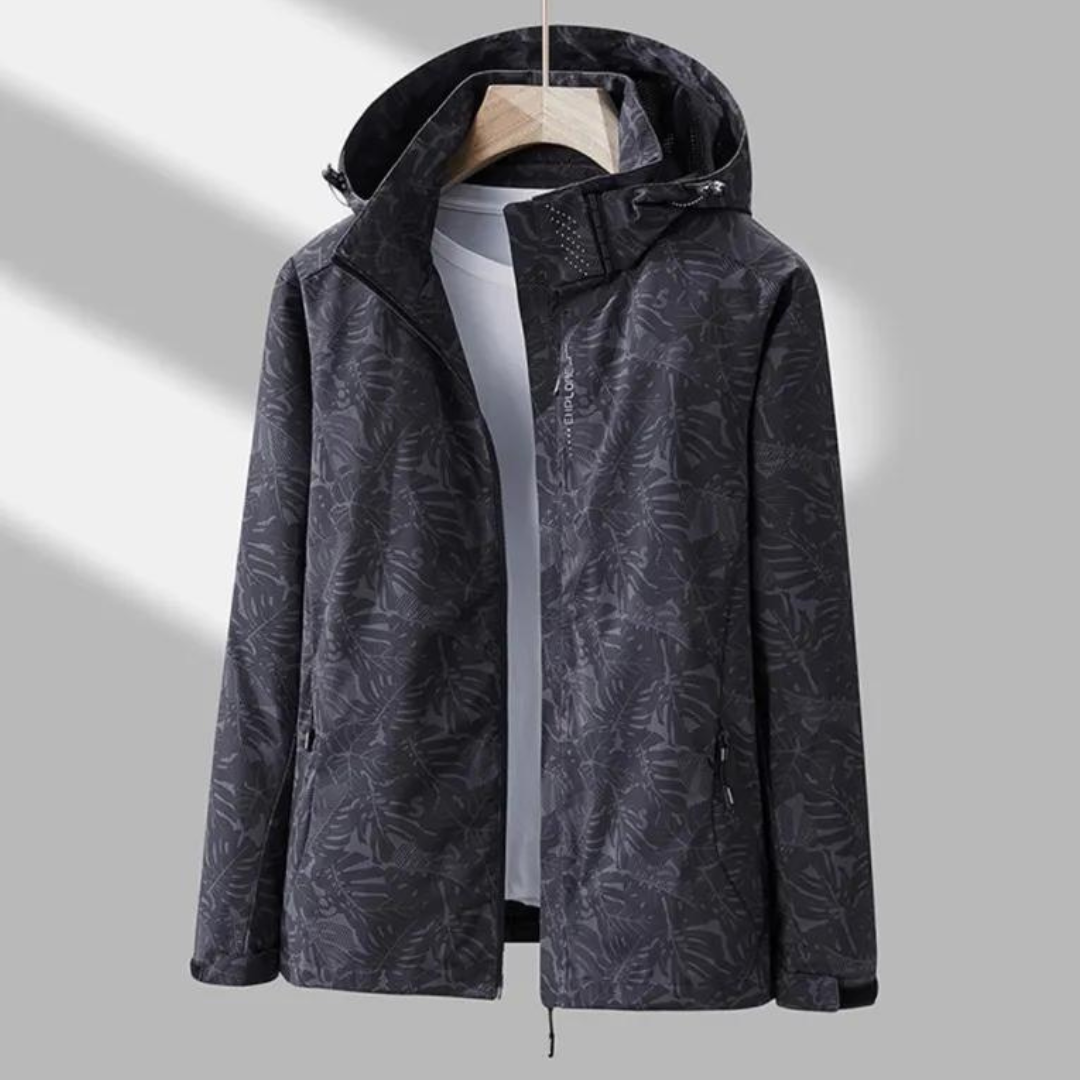 "Wind- en waterdichte Celine jas voor dames met trendy capuchon en slanke pasvorm, perfect voor outdoor avonturen."
