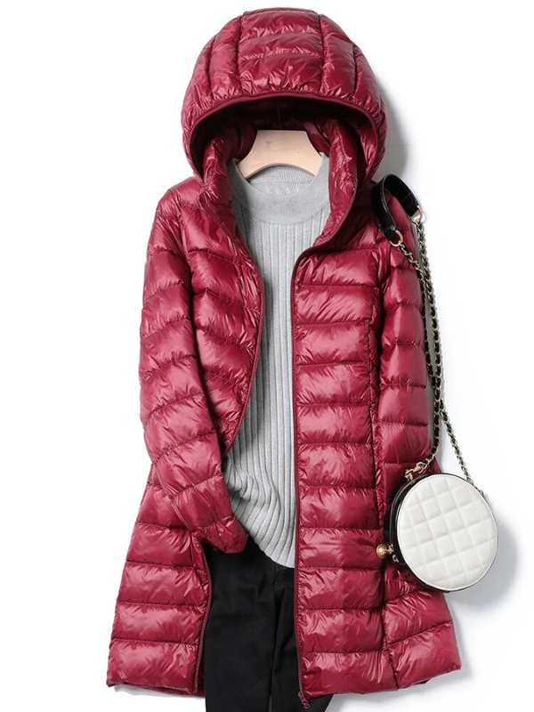 Zwarte Dames Lange Winterjas Daisy, gewatteerd, met capuchon, warm en elegant.