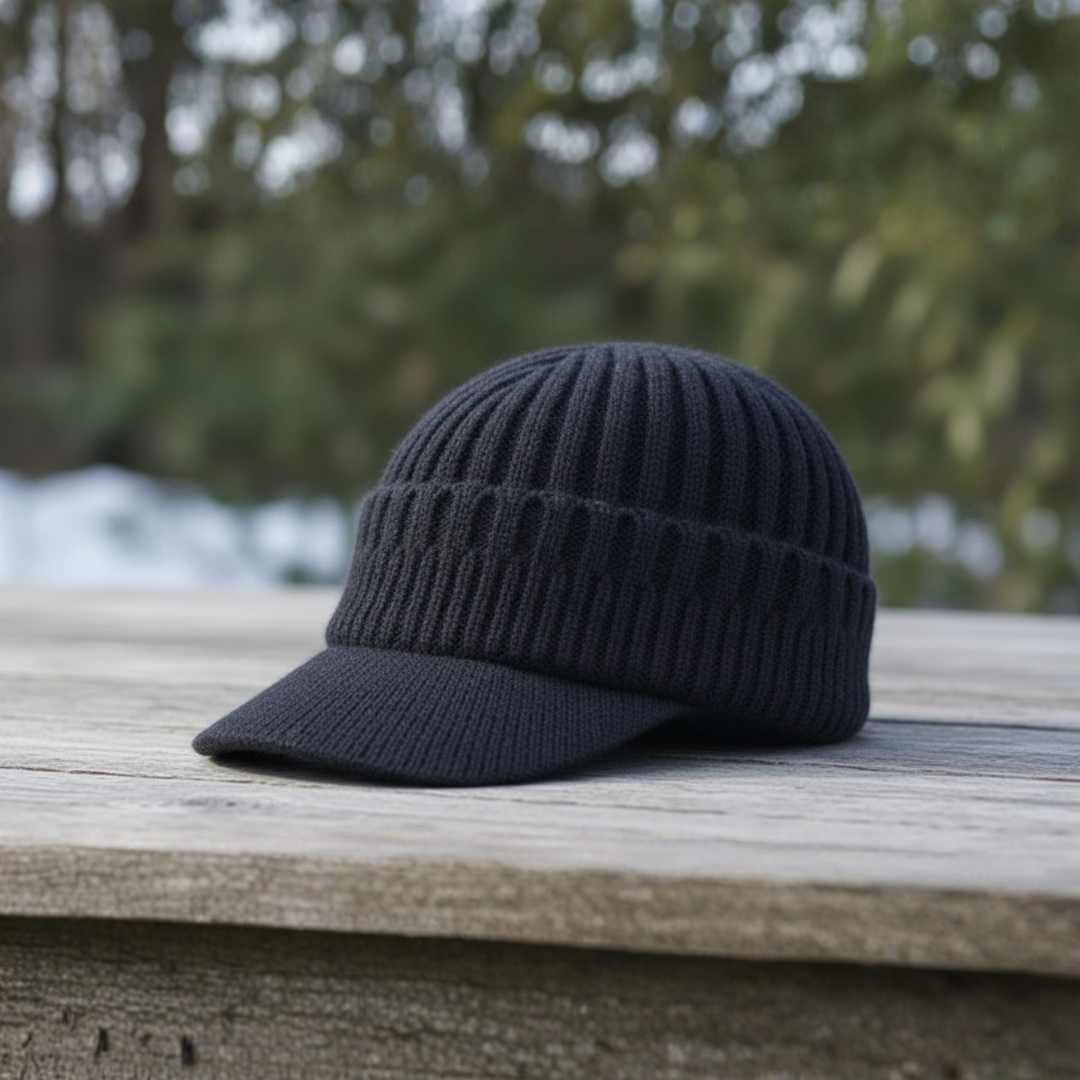 Warme unisex wintermuts met oorbescherming; ideale gebreide beanie voor outdoor activiteiten en koud weer.
