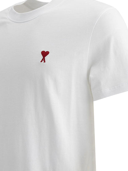 Wit heren T-shirt van 100% katoen, klassieke pasvorm, korte mouwen en minimalistisch borduurwerk voor alle gelegenheden.