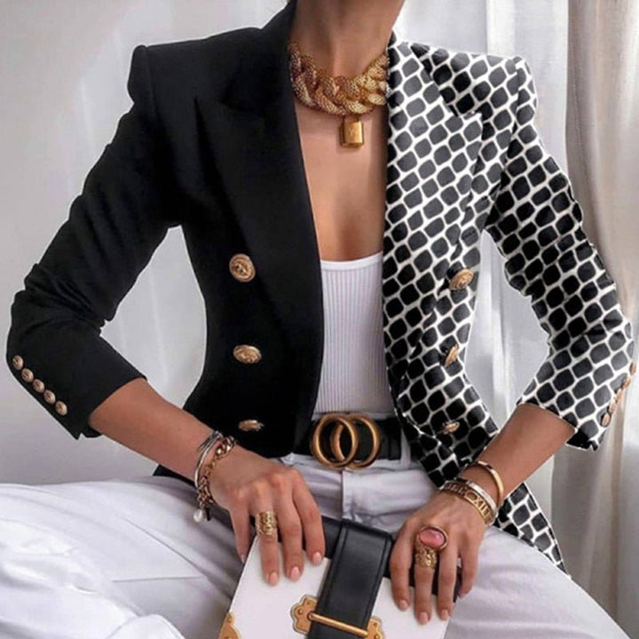 Elegante dames blazer jas met trendy pasvorm, ideaal voor een chique outfit. Veelzijdig mode jasje voor vrouwen.