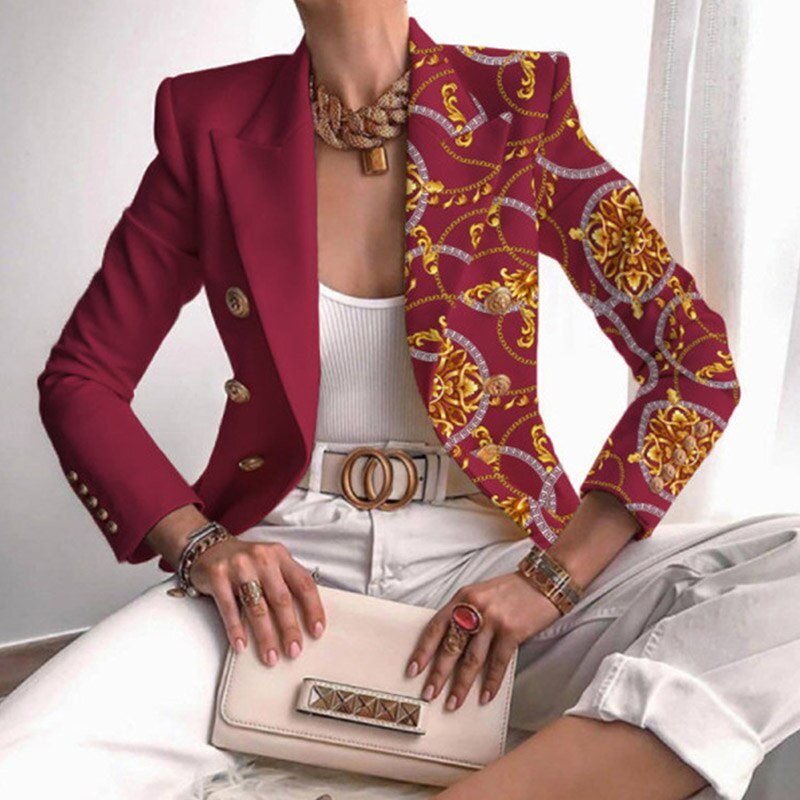 Stijlvolle dames blazer voor een complete outfit. Trendy, elegant en veelzijdig jasje, perfect voor elke vrouw.