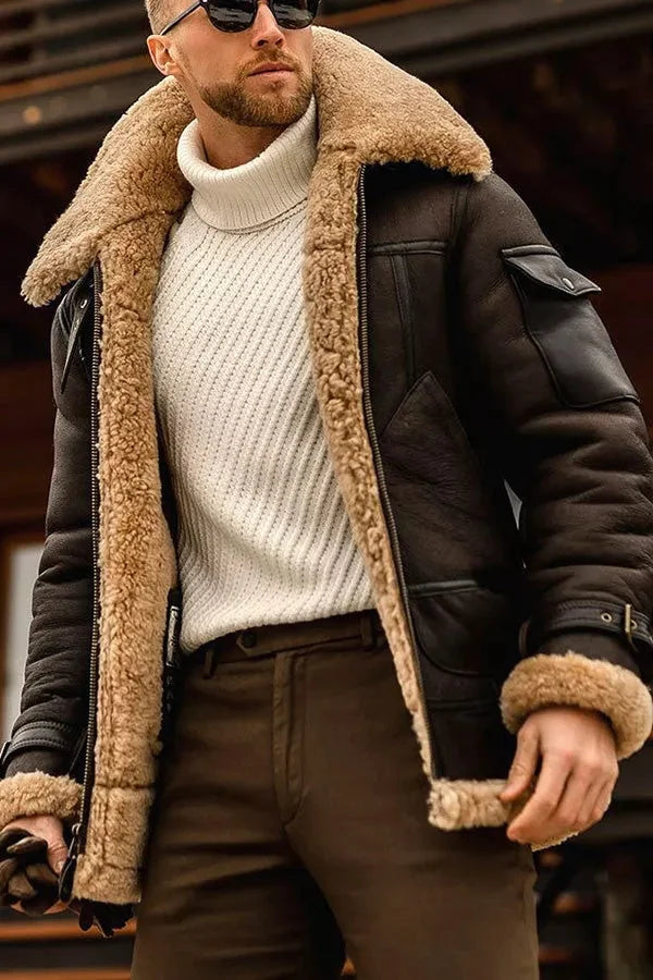 Stijlvolle bruine leren herenjas, klassiek en veelzijdig, perfect voor herfst of winter. Tijdloze herenmode.