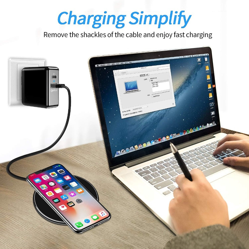 Compacte 30W draadloze snellader pad. Geschikt voor snel Qi draadloos opladen van alle telefoons.