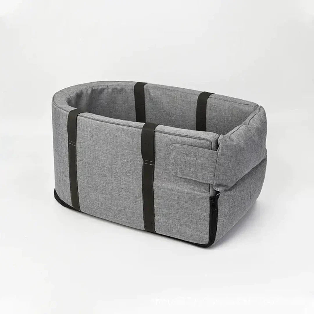 Hondenaccessoire: Grijs PawVoyage autostoel, speciaal voor kleine honden. Garandeert veilige en ontspannen reizen.