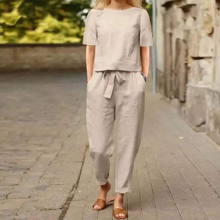 Veelzijdige dames jumpsuit, perfect voor zowel casual als chique gelegenheden. Comfortabele trendy mode.