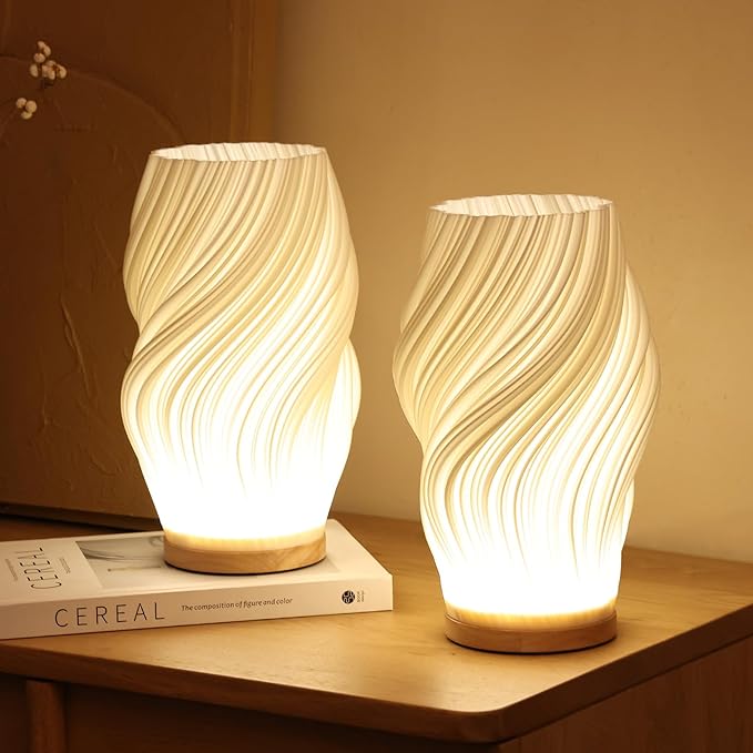 Moderne design LED tafellamp, unieke vormen. Perfecte sfeerverlichting en interieur decoratie.