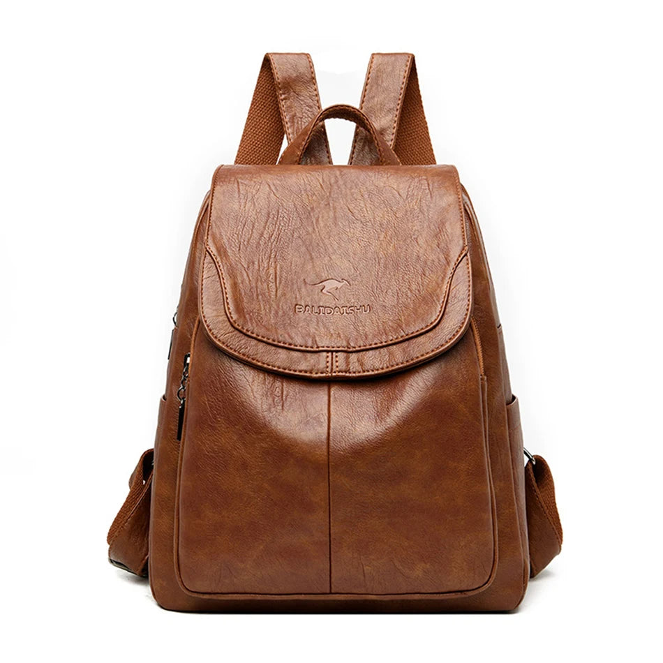 Detail van de textuur van de anti-diefstal PU leren mini rugzak voor vrouwen; compact en chic.