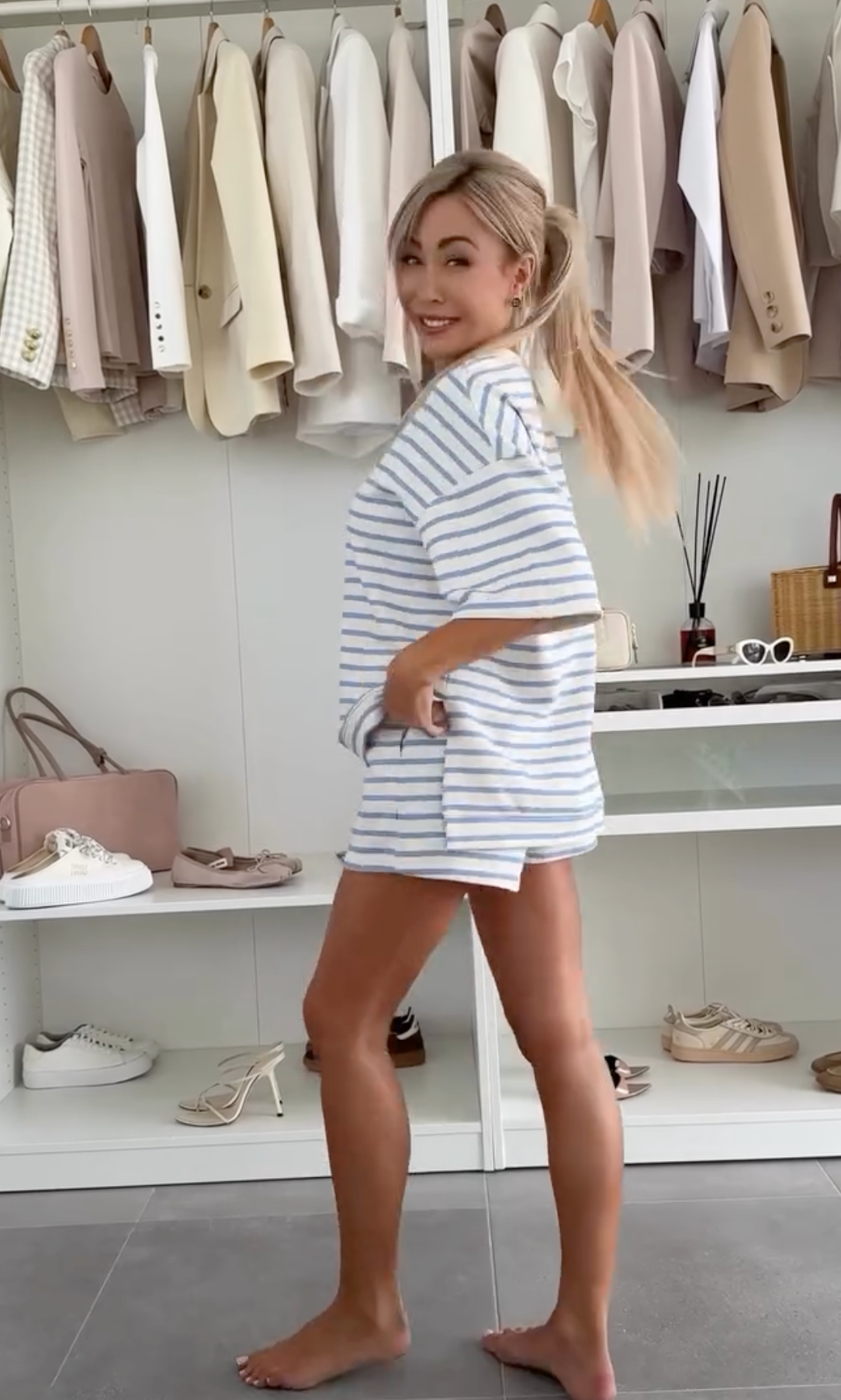 "Zomerset voor dames, luchtige pasvorm, strepen, Riviera Comfort Duo zijaanzicht, ideaal voor warm weer, casual chic."