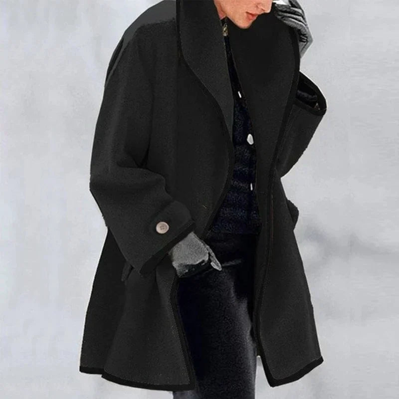 Comfortabele en warme dames wollen trenchcoat Emma, lange winterjas, essentieel voor dameskleding.