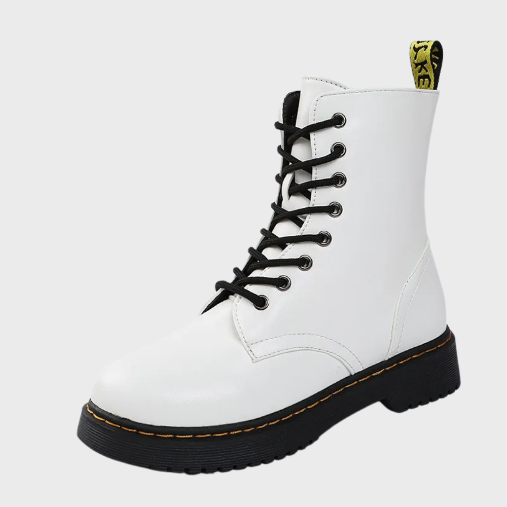 Zwarte leren dameslaars met veters, elegant design, klassiek en duurzaam, perfect voor dagelijks gebruik en speciale gelegenh
