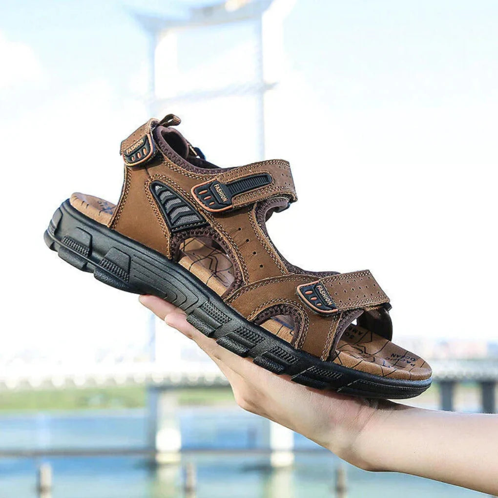 Heren sandalen WC2026 met superieur comfort en orthopedische steun, ideaal tegen voetpijn voor dagelijks gebruik.